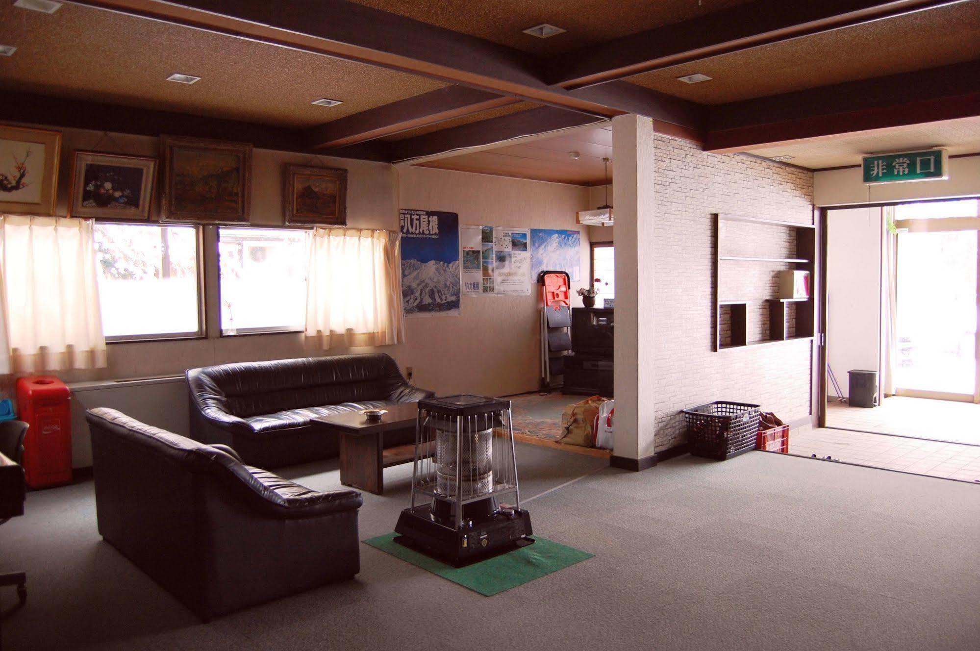 Hakuba Hotel Ougiya Exterior photo
